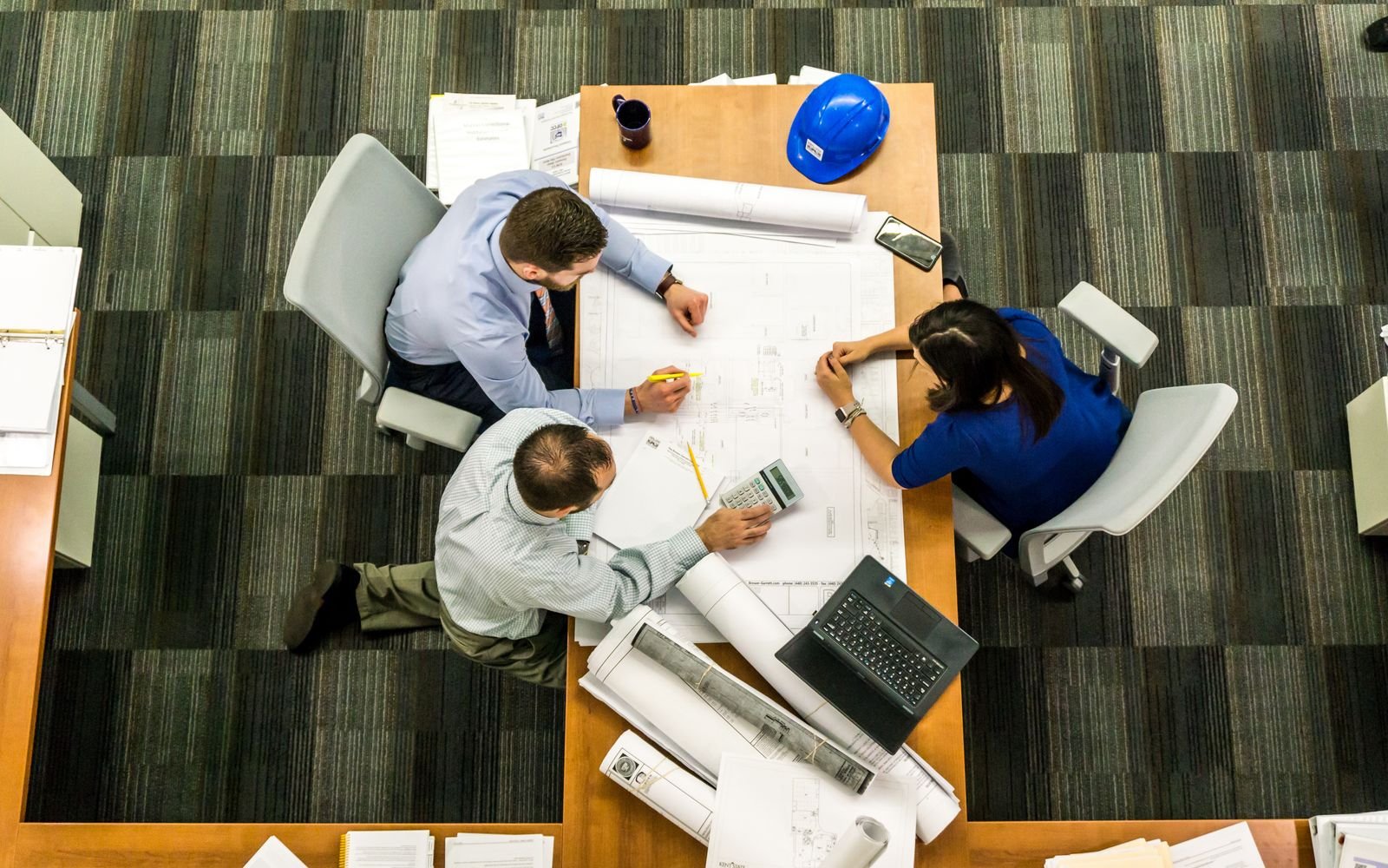 Safety practices on construction site